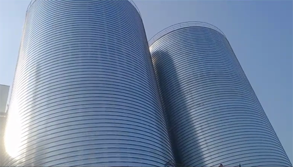 四方台2座混凝土高架卷板仓